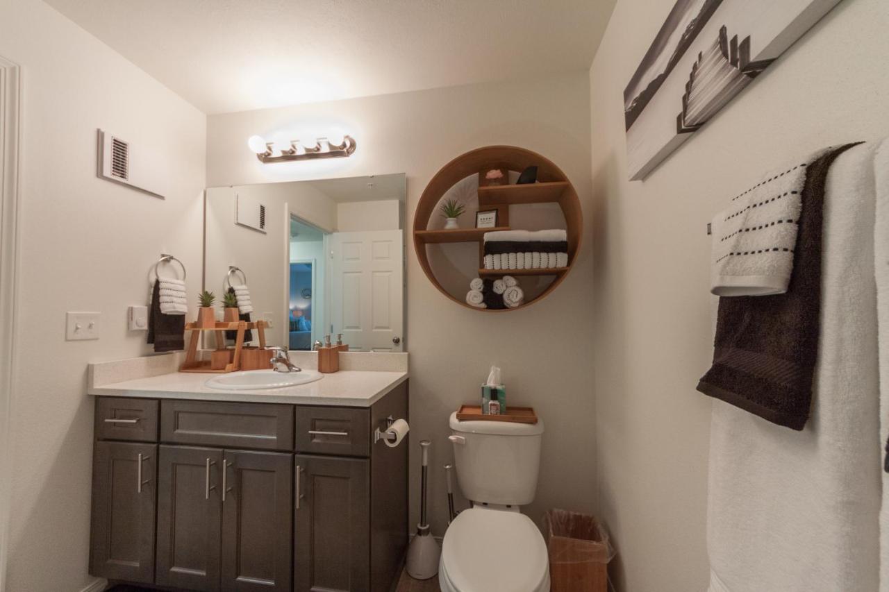 Modern And Stylish King Bed Wifi Free Parking Apartment Spokane Valley Exterior photo